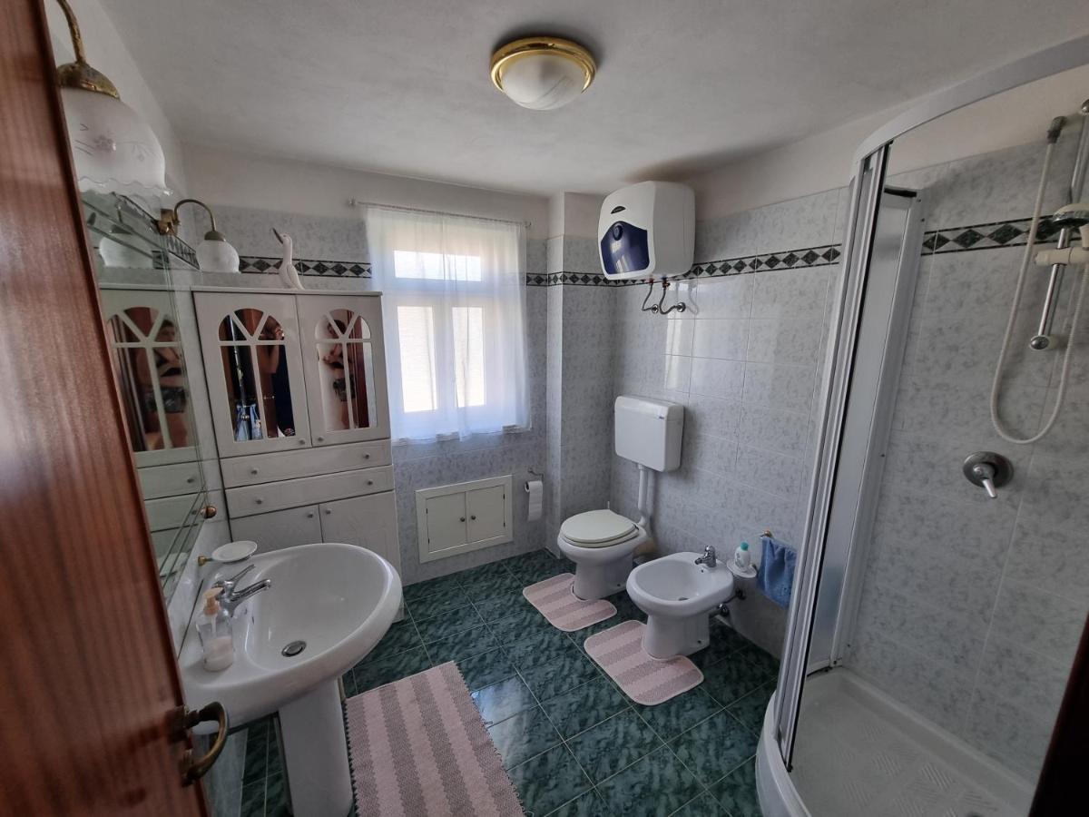 Villa Flora - With Sea View, 2 Minutes Walk To Beach Trappeto  Exterior foto